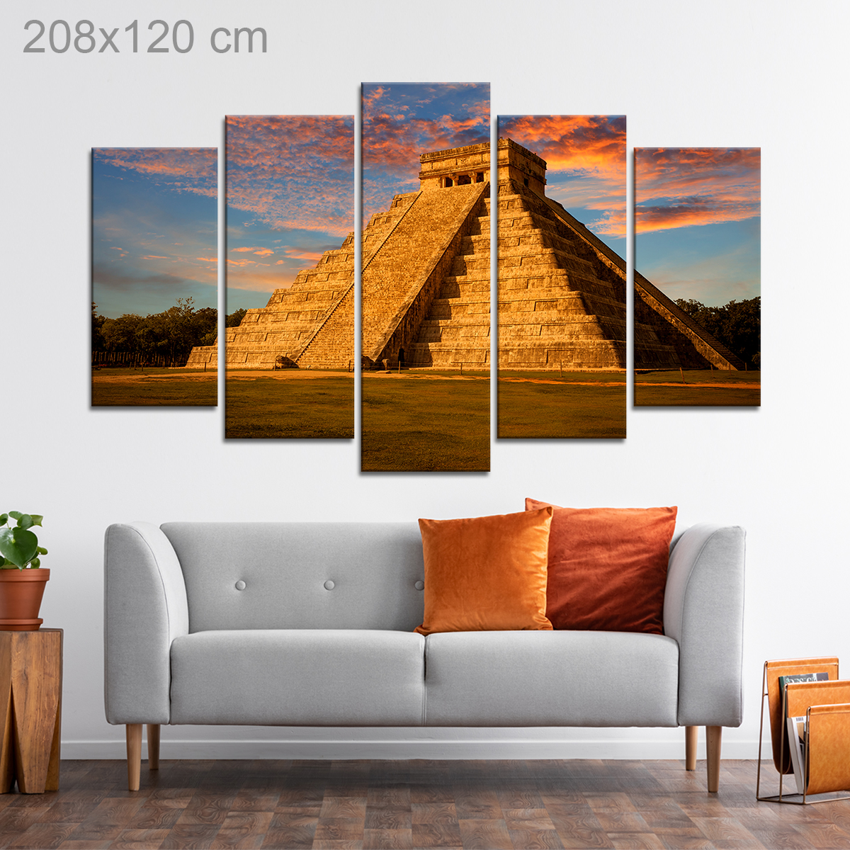 The Kukulan Temple ( El Castillo) of Chichen Itza