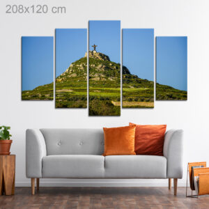 Tas-Salvatur Hill, Gozo