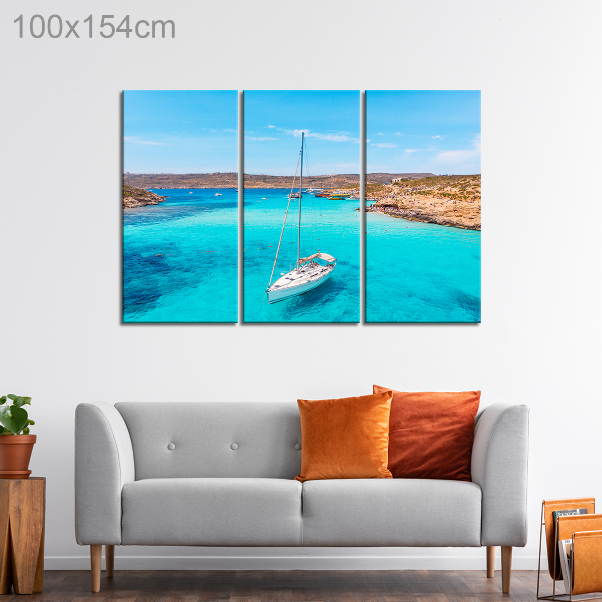 Yacht on the Blue Lagoon, Comino