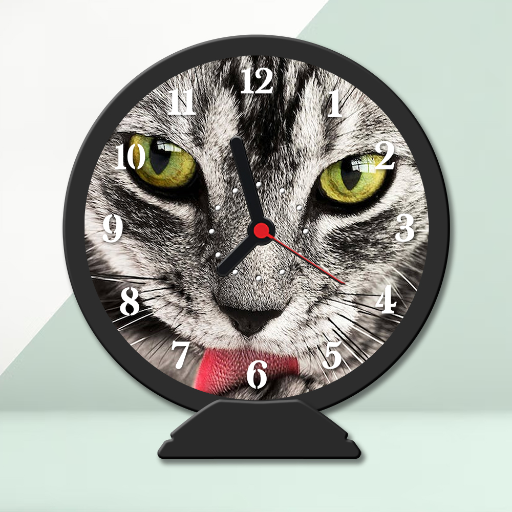 Laser cut desktop customizable clock - Image 4