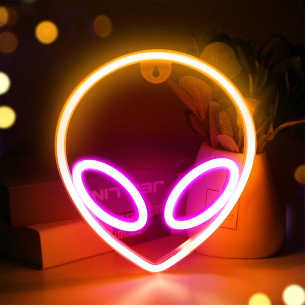 Alien Neon Sign - Image 3