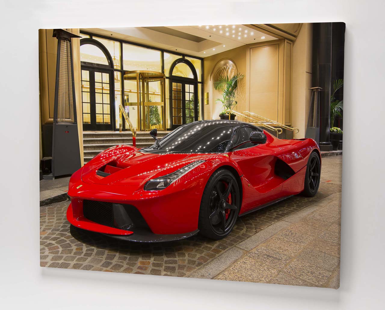 Ferrari LaFerrari - Image 2