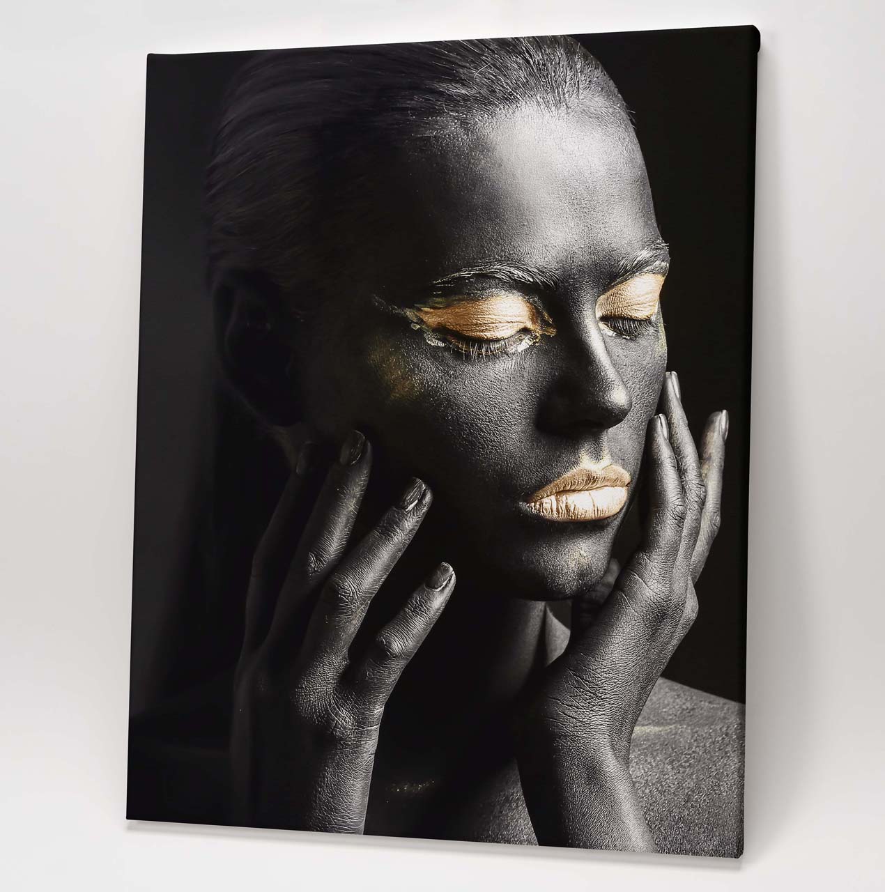 Mesmerized Golden Paint - Image 2