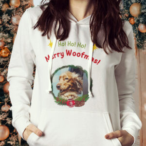 Dog in Christmas Wreath #2 | Tshirt, Hoodie & Sweatshirt